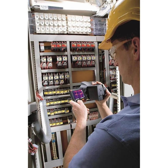 Тепловизор Testo 890-2 в Новосибирске