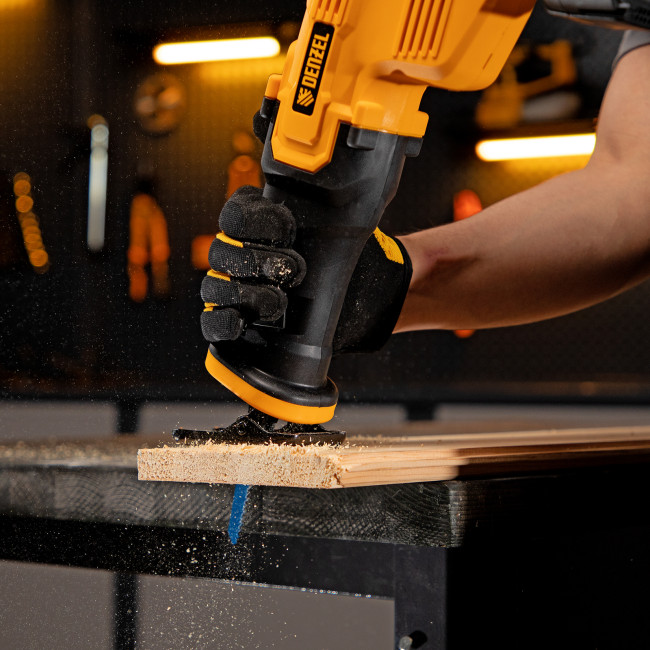 Пила сабельная аккумуляторная CRC-115-0,  18В Li-Ion Denzel в Новосибирске