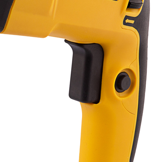 Перфоратор электрический RHH-800-26, SDS-plus, 800 Вт, 3 Дж, 3 плюс 1 реж. Denzel в Новосибирске Перфоратор электрический RHH-800-26, SDS-plus, 800 Вт, 3 Дж, 3 плюс 1 реж. Denzel в Новосибирске