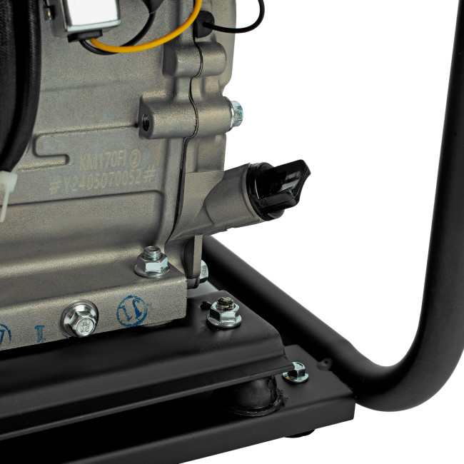 Генератор инверторный GK-3800iF, 3,8 кВт, 230 В, ручной старт DENZEL в Новосибирске