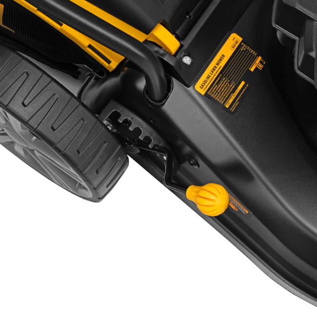 Газонокосилка бензиновая GLD-460, 146 куб.см, ширина 46 см, ручная, 7 уровней, травосборник 50 л Denzel в Новосибирске