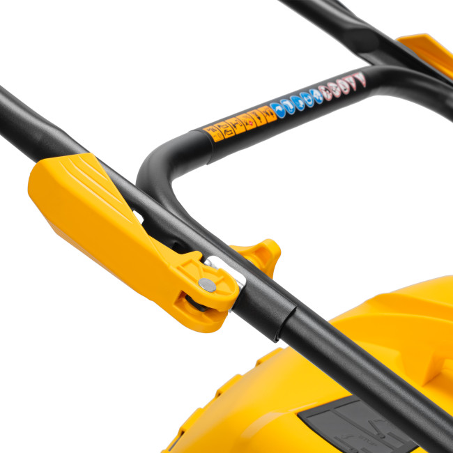 Газонокосилка бензиновая GLD-460, 146 куб.см, ширина 46 см, ручная, 7 уровней, травосборник 50 л Denzel в Новосибирске