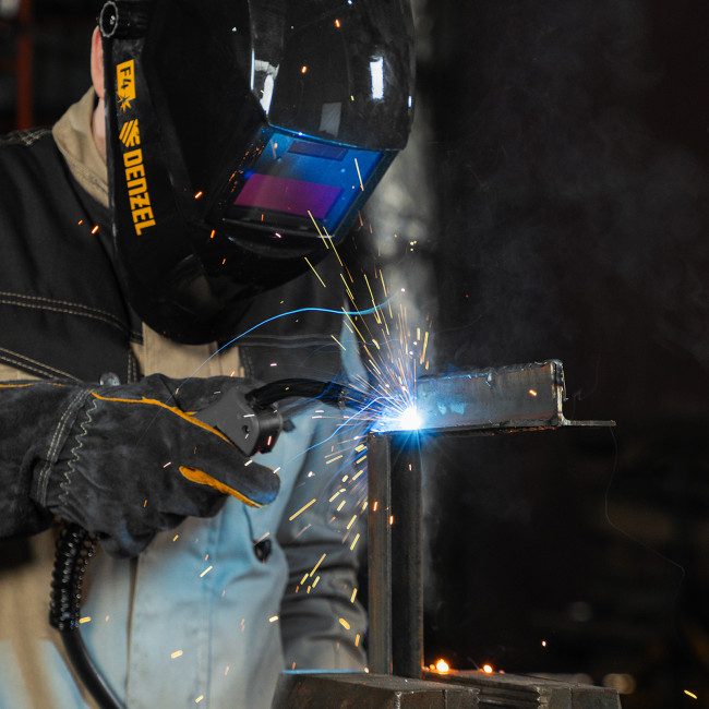 Аппарат инвертор. полуавтомат. cварки IMIG-160 Synergy, 160 А, ПВ 60%, катушка 5 кг Denzel в Новосибирске