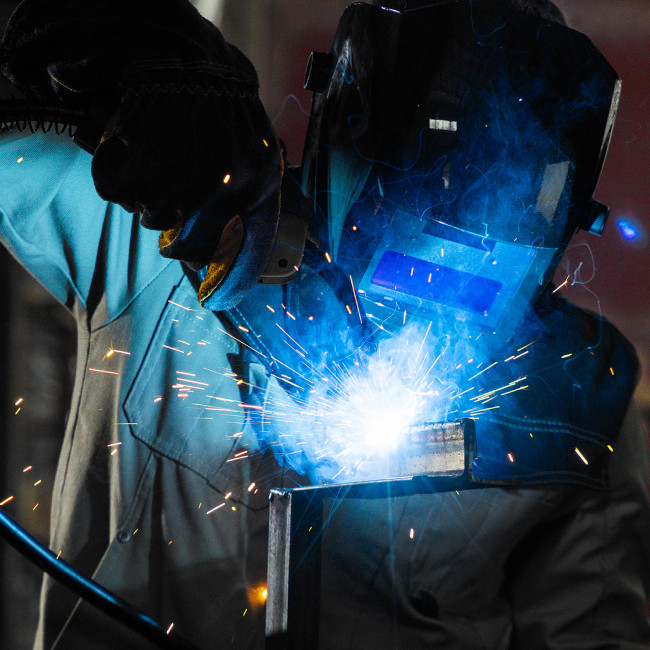 Аппарат инвертор. полуавтомат. cварки IMIG-160 Synergy, 160 А, ПВ 60%, катушка 5 кг Denzel в Новосибирске