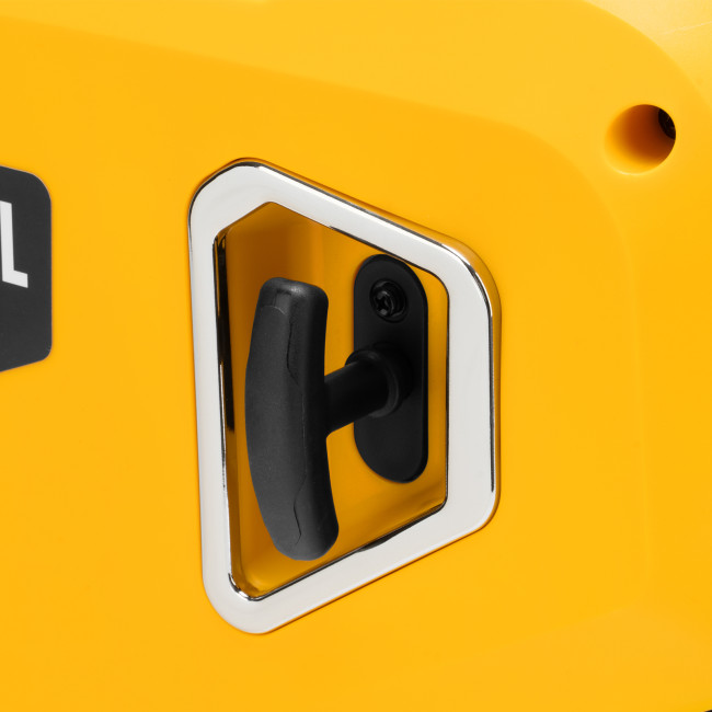 Генератор инверторный GS-2200iS, 2,2 кВт, 230 В, закрытый корпус, ручной старт DENZEL в Новосибирске