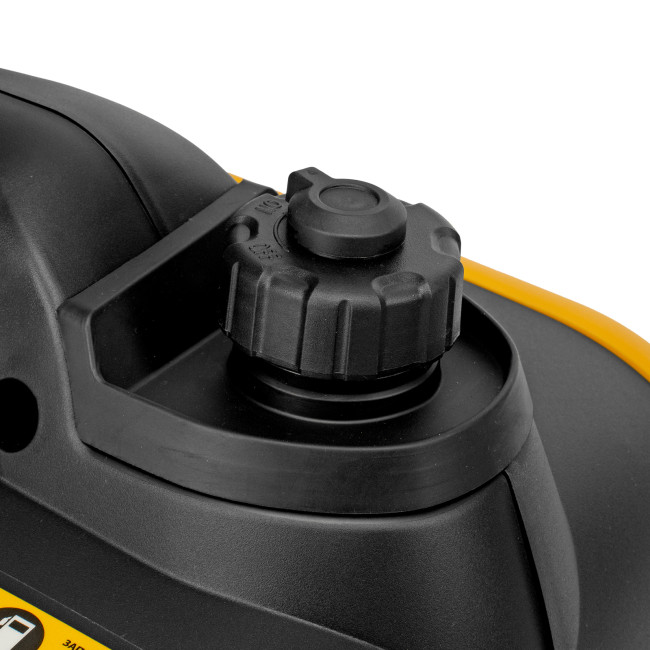 Генератор инверторный GS-3000iS, 3,0 кВт, 230 В, закрытый корпус, ручной старт Denzel в Новосибирске Генератор инверторный GS-3000iS, 3,0 кВт, 230 В, закрытый корпус, ручной старт Denzel в Новосибирске