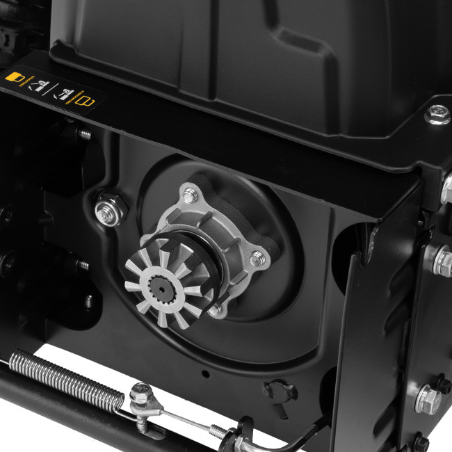 Гибридная снегоуборочная машина с функц. подметания SWB-800, 212 сс, руч. старт, 2 насадки// Denzel в Новосибирске