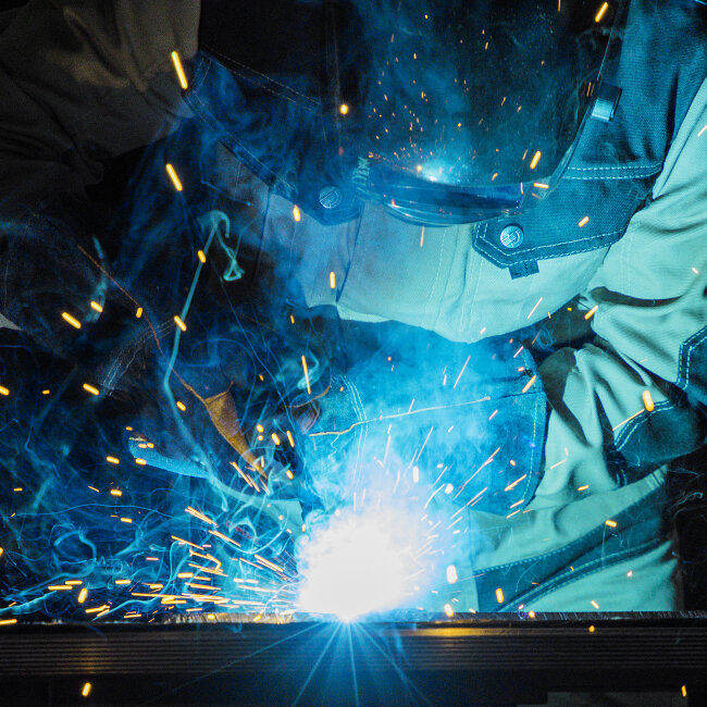 Аппарат инвертор. полуавтомат. cварки IMIG-200, 200 А, ПВ 60%, катушка 5 кг Denzel в Новосибирске