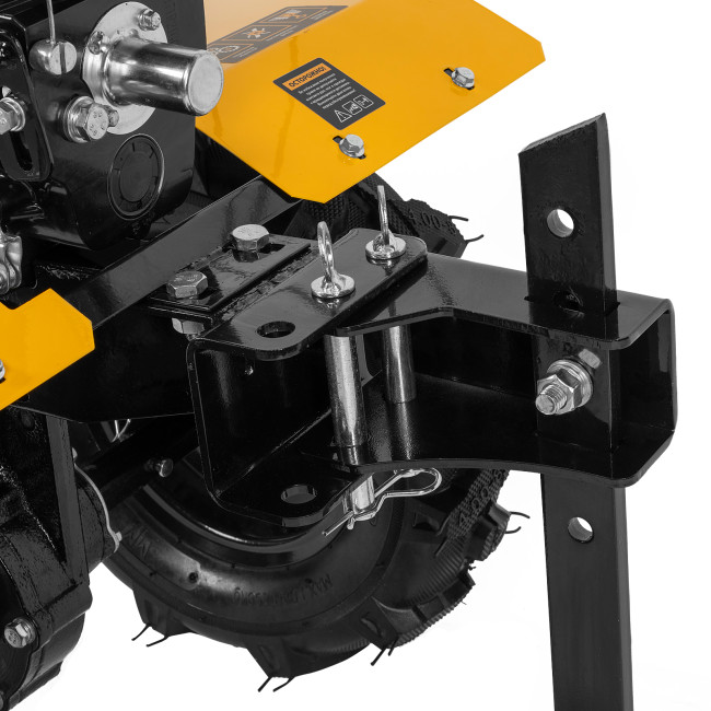 Мотоблок DPT-270X, 7 л.с., диск.сцеп, шир 90 см, глуб 35 см,фрез 3х4,ВОМ,скор 2В/1Н,кол 8" Denzel в Новосибирске