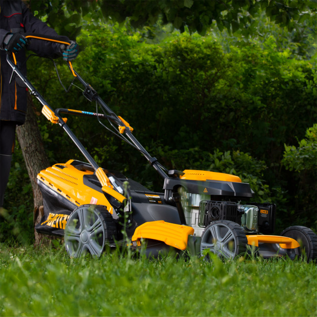 Газонокосилка бензиновая GLD-520SP, 196 куб.см, ширина 52 см, привод, 7 уровней,травосборник 60 л Denzel в Новосибирске