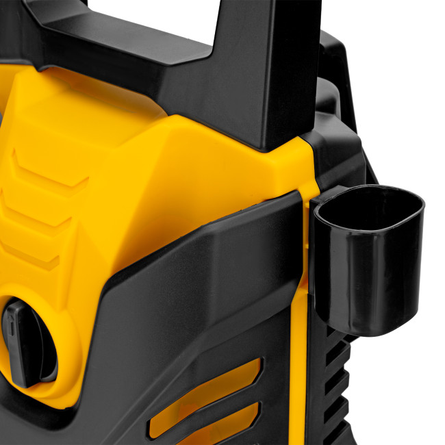 Моечная машина высокого давления R-135, 1800 Вт, 135 бар, 6 л/мин, колесная Denzel в Новосибирске