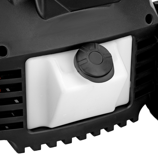 Моечная машина высокого давления R-135, 1800 Вт, 135 бар, 6 л/мин, колесная Denzel в Новосибирске