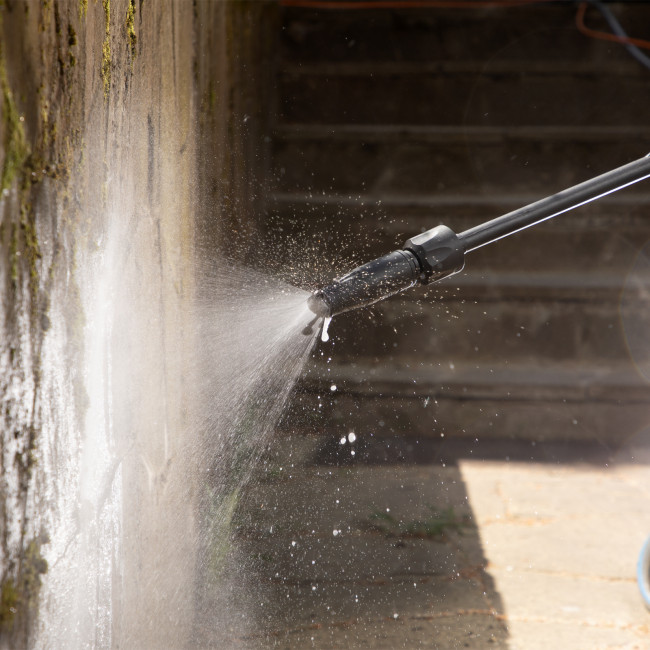 Моечная машина высокого давления R-135, 1800 Вт, 135 бар, 6 л/мин, колесная Denzel в Новосибирске