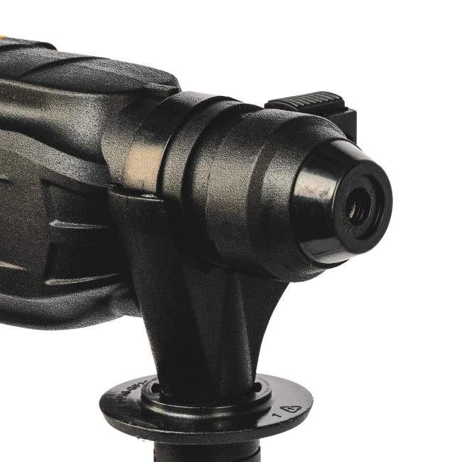 Перфоратор электрический RH-650-18, SDS-plus, 650 Вт, 2.0 Дж, 3 плюс 1 режим Denzel в Новосибирске Перфоратор электрический RH-650-18, SDS-plus, 650 Вт, 2.0 Дж, 3 плюс 1 режим Denzel в Новосибирске