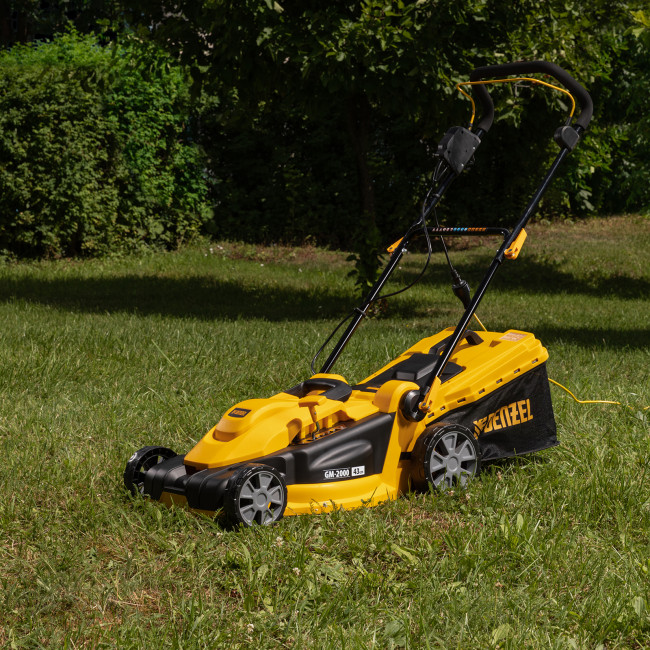 Газонокосилка электрическая GM-2000, 2000 Вт, ширина 43 см, 6 уровней, травосборник 45 л. Denzel в Новосибирске