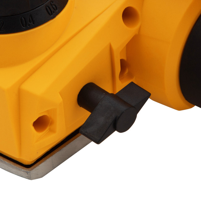 Рубанок электрический EP-82, 720 Вт, 82 мм Denzel в Новосибирске