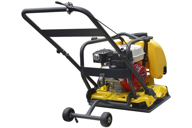 Виброплита TSS-WP100TH  (колесный комплект, бак) в Новосибирске