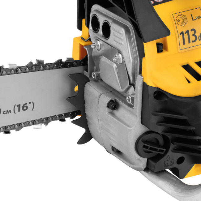 Пила цепная бензиновая DS-4516, шина 40 см, 45 см3, 2,5 л.с, шаг 0,325, паз 1,5 мм, 64 звена Denzel в Новосибирске