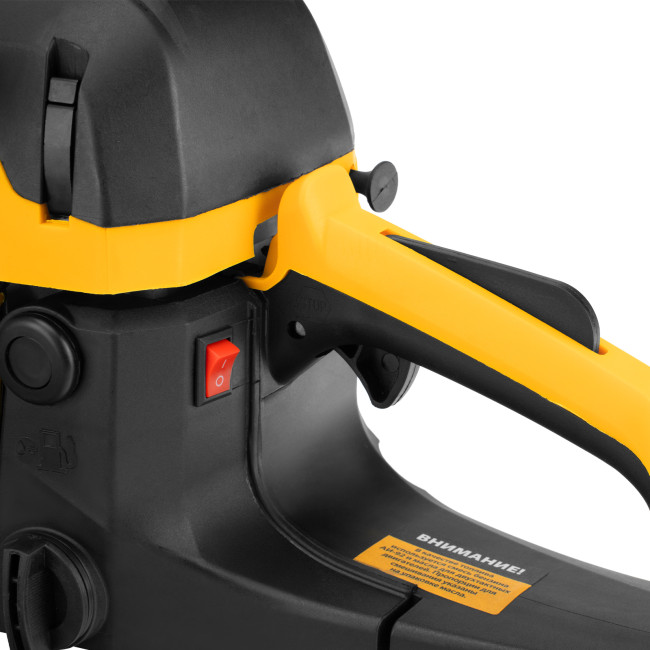 Пила цепная бензиновая DS-4516, шина 40 см, 45 см3, 2,5 л.с, шаг 0,325, паз 1,5 мм, 64 звена Denzel в Новосибирске