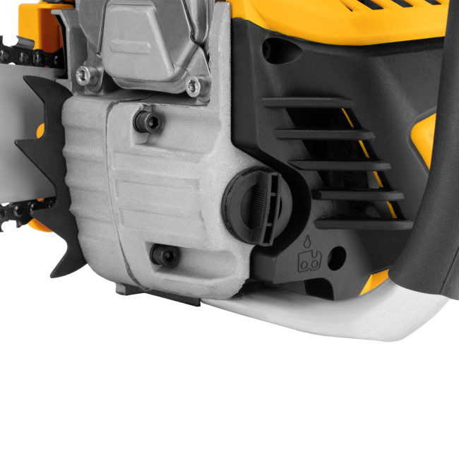 Пила цепная бензиновая DS-4516, шина 40 см, 45 см3, 2,5 л.с, шаг 0,325, паз 1,5 мм, 64 звена Denzel в Новосибирске