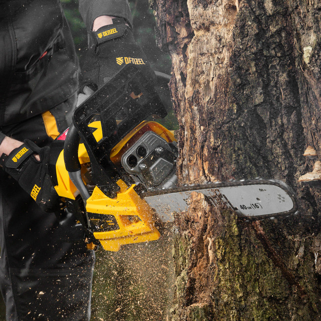 Пила цепная бензиновая DS-4516, шина 40 см, 45 см3, 2,5 л.с, шаг 0,325, паз 1,5 мм, 64 звена Denzel в Новосибирске