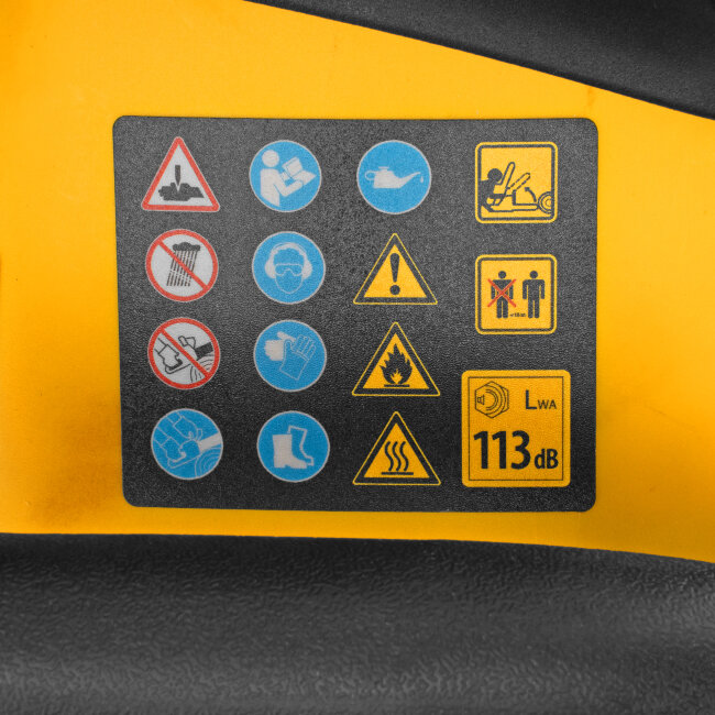 Пила цепная бензиновая DS-5218, шина 45 см, 52 см3, 3 л.с, шаг 0,325, паз 1,5 мм, 72 звена Denzel в Новосибирске