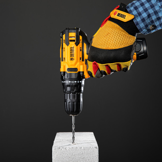 Дрель-шуруповерт аккумуляторная CDL-12CB, Li-Ion, 12 В, 1 акк. Denzel в Новосибирске