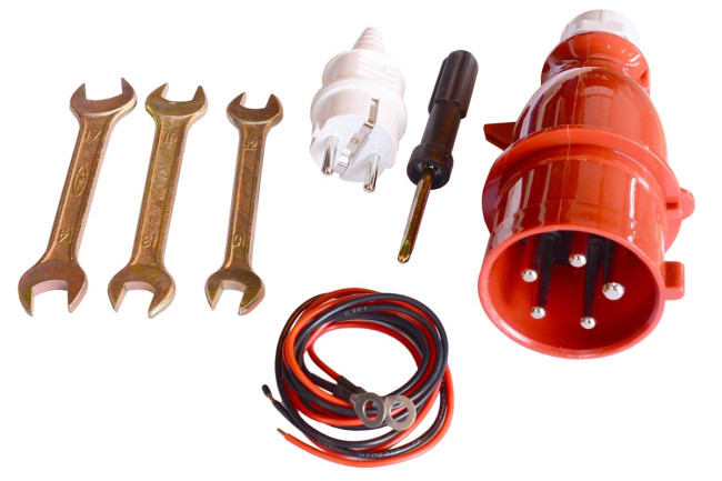 Дизель генератор TSS SDG 6000EHA с АВР в Новосибирске