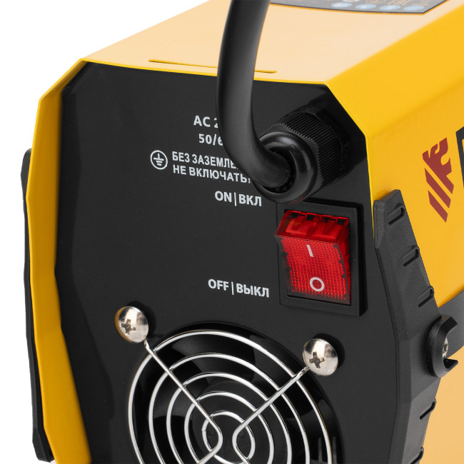 Аппарат инверторный дуговой сварки DS-180 Compact, 180 А, ПВ 70%, диаметр электрода 1.6-4 мм Denzel в Новосибирске