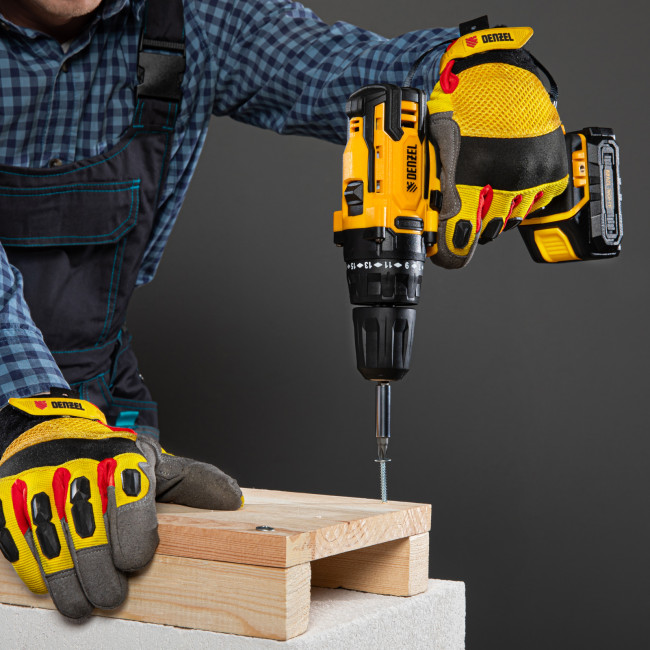 Дрель-шуруповерт аккумуляторная CDL-12-01CB, Li-Ion, 12 В, 1 акк. Denzel в Новосибирске