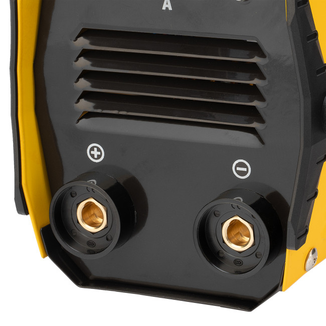 Аппарат инверторный дуговой сварки DS-200 Compact, 200 А, ПВ 70%, диаметр электрода 1.6-5 мм Denzel в Новосибирске