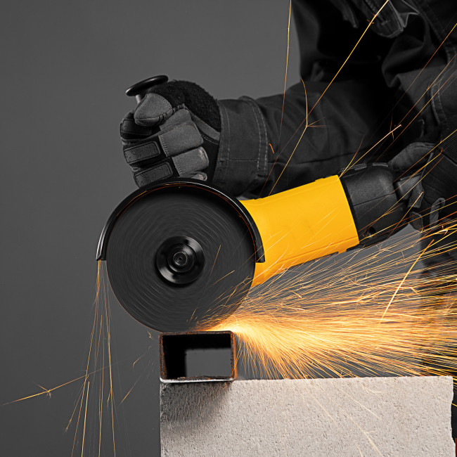 Машина шлифовальная угловая AGH125-1200A, 1200 Вт, 125 мм, 11000 об/мин Denzel в Новосибирске Машина шлифовальная угловая AGH125-1200A, 1200 Вт, 125 мм, 11000 об/мин Denzel в Новосибирске