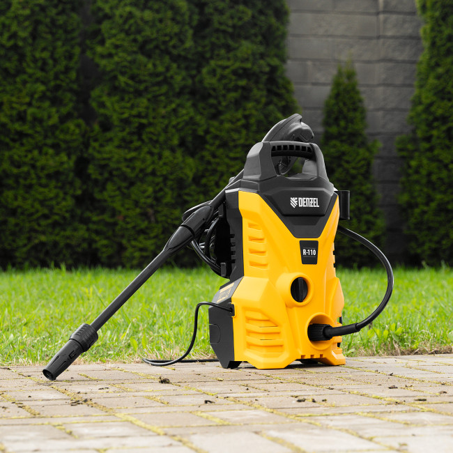Моечная машина высокого давления R-110, 1500 Вт, 110 бар, 5,7 л/мин, переносная Denzel в Новосибирске