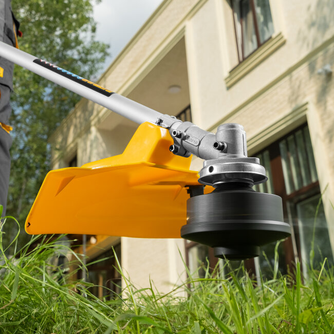 Триммер электрический TE-1200, 1200 Вт, 380 мм, катушка + диск, разборная штанга Denzel в Новосибирске Триммер электрический TE-1200, 1200 Вт, 380 мм, катушка + диск, разборная штанга Denzel в Новосибирске