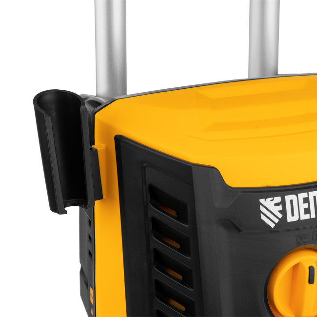 Моечная машина высокого давления R-180, 2200 Вт, 180 бар, 380 л/ч, колесная Denzel в Новосибирске