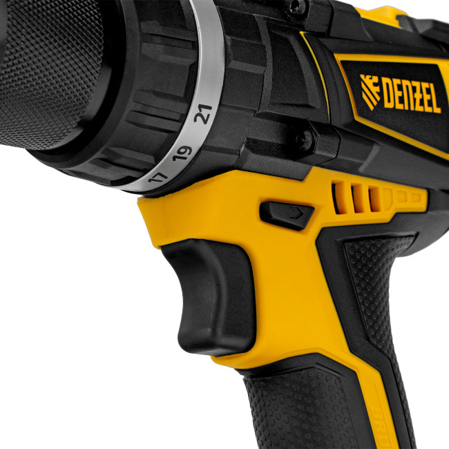Дрель-шуруповерт аккумуляторная ударная бесщет CIDB-IB-18-02, Li-Ion, 18 В, 2 акк. Denzel в Новосибирске