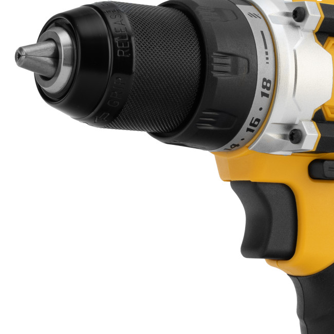 Дрель-шуруповерт аккумуляторная, бесщет. BLDL-18-02 Li-Ion, 18 В Denzel в Новосибирске