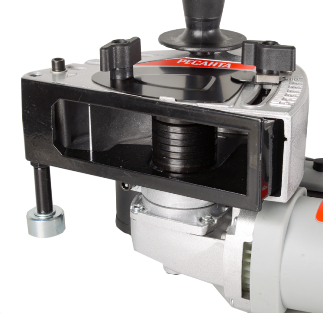 Штроборез электрический Ресанта ШТ-30/1600 (125мм) в Новосибирске