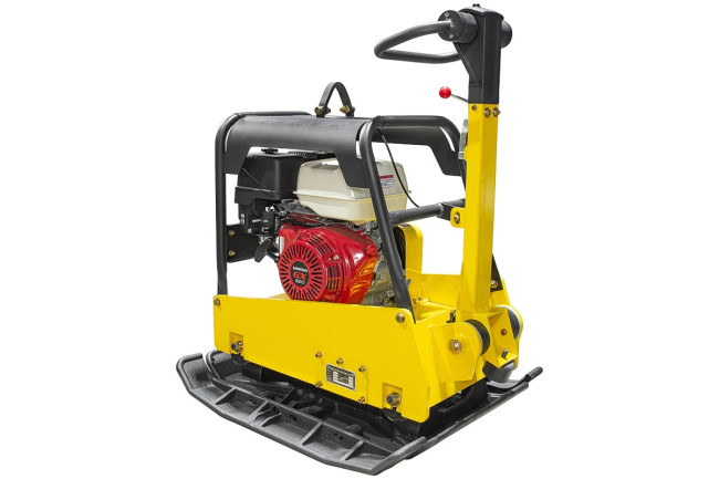 Виброплита реверсивная TSS-WP330YH (гидравлический привод) в Новосибирске Виброплита реверсивная TSS-WP330YH (гидравлический привод) в Новосибирске