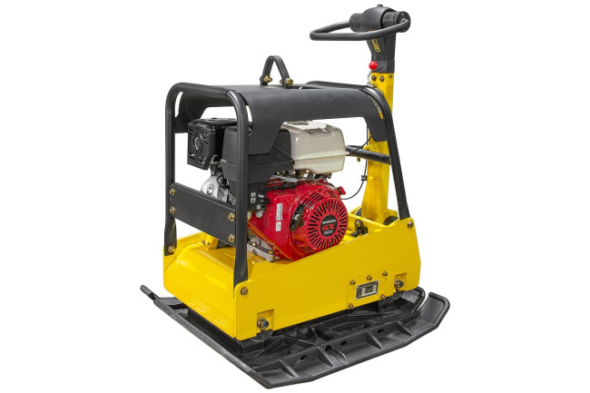 Виброплита реверсивная TSS-WP330YH (гидравлический привод) в Новосибирске Виброплита реверсивная TSS-WP330YH (гидравлический привод) в Новосибирске