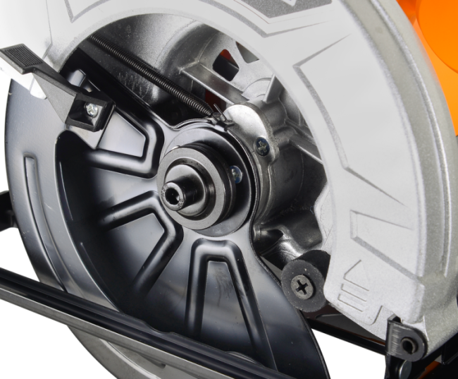 Дисковая пила ВИХРЬ ДП-185/1600 в Новосибирске