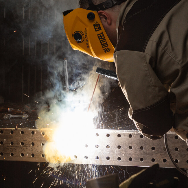 Аппарат инвертор. дуговой сварки DM-220 Standart, 220 А, ПВ 60% Denzel в Новосибирске