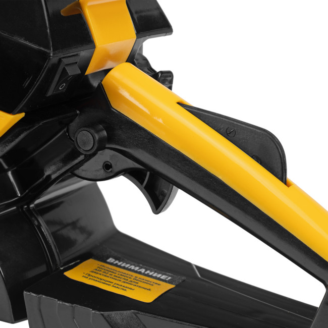 Пила цепная бензиновая DGS-5820, шина 50 см, 58 см3, 4.1 л.с, шаг 0.325, паз 1.5 мм, 76 звеньев Denzel в Новосибирске