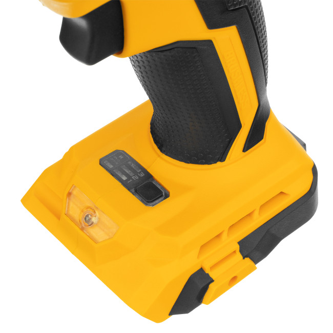 Гайковерт ударный аккумуляторный бесщет CIW-IB-300-0, Li-ion, 18В, 300Нм Denzel в Новосибирске