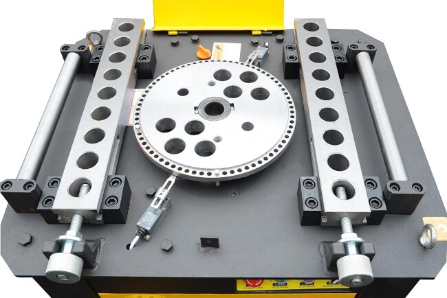 Станок для гибки арматуры с концевиком ТСС GW 42A автоматический в Новосибирске