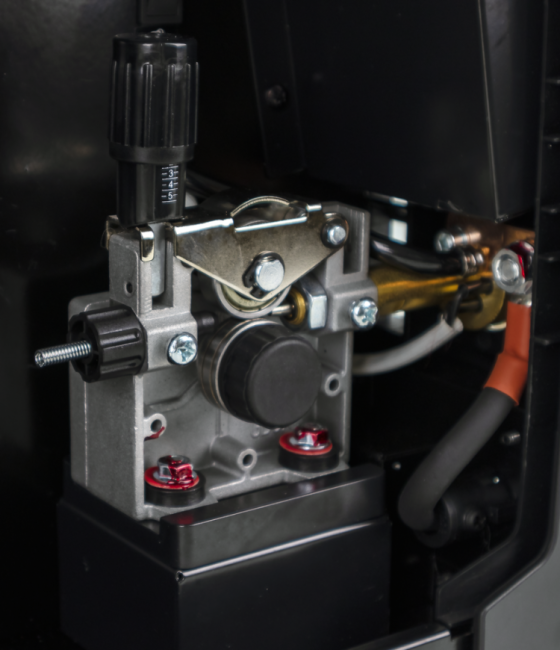 Сварочный полуавтомат Ресанта САИПА-200ПРОФ (MIG/MAG) в Новосибирске